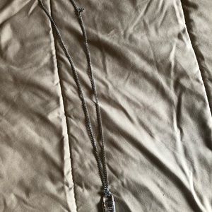 Long Michael kors necklace